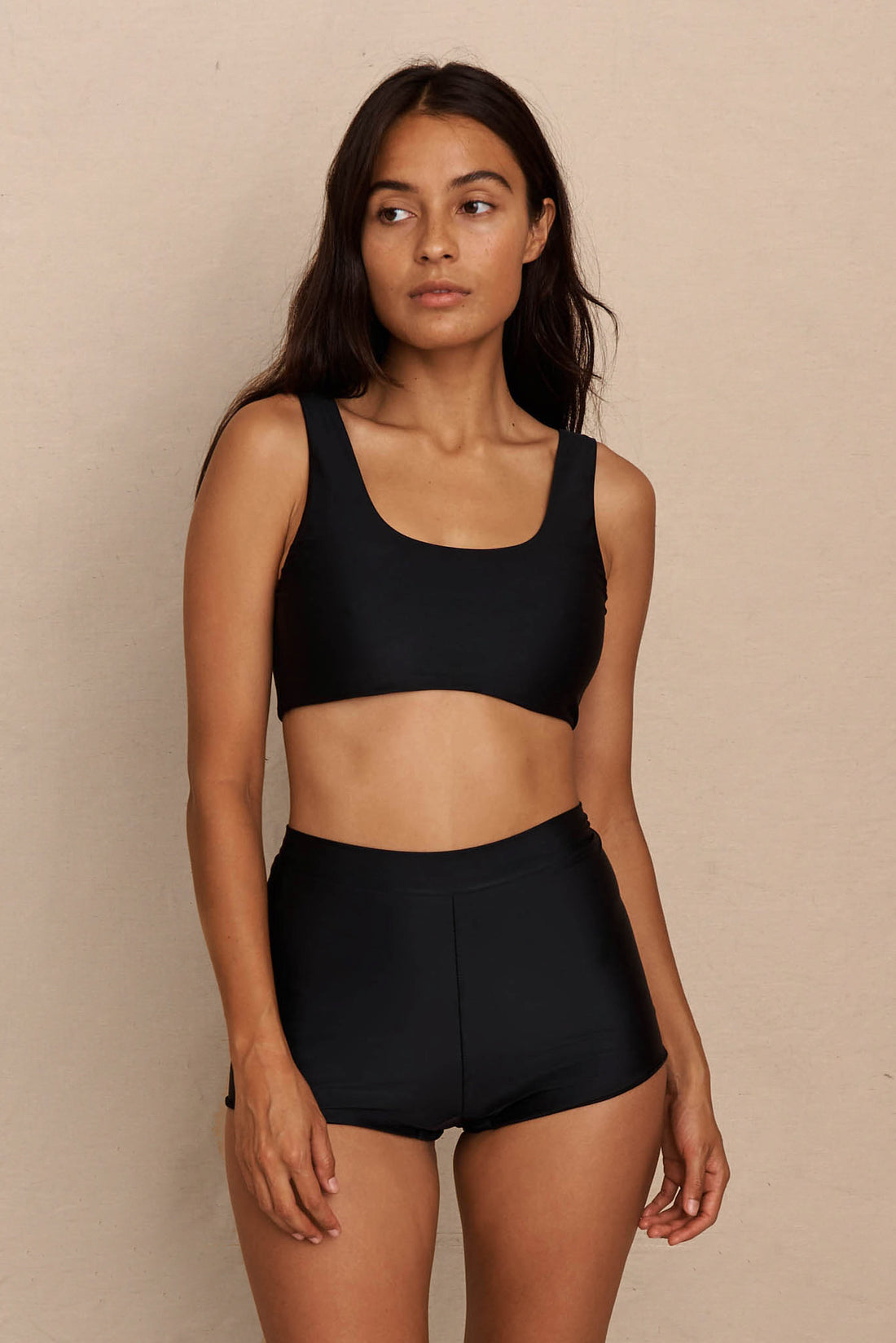 Sol Short | Black