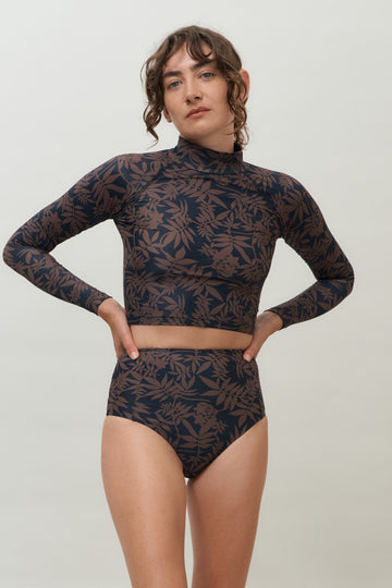 Aire Turtle Neck Rashguard | Leaf Print