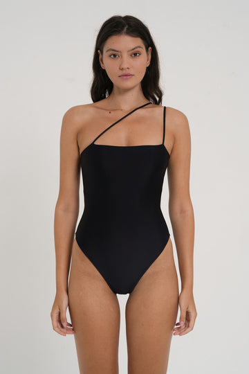 Straight One Piece | Black