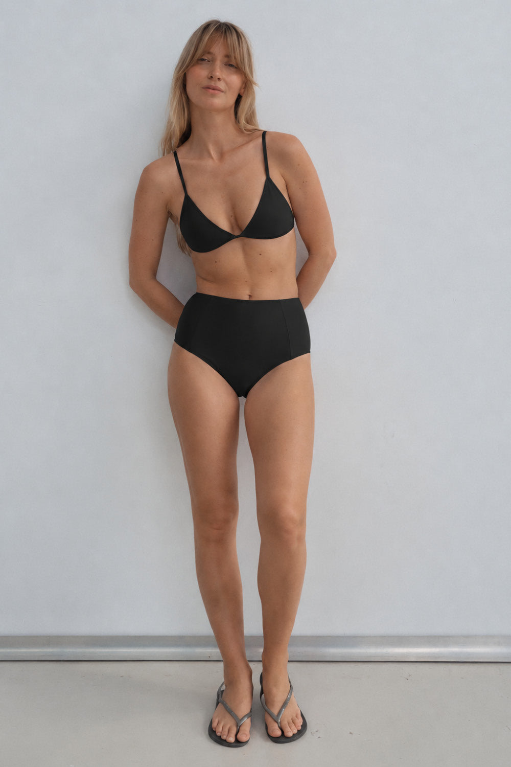 Voyage Tri Top | Black